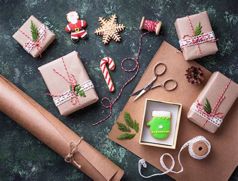 christmas presents packing